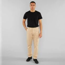 Pantalon Chino Sundswall Beige En Coton Bio - Dedicated.